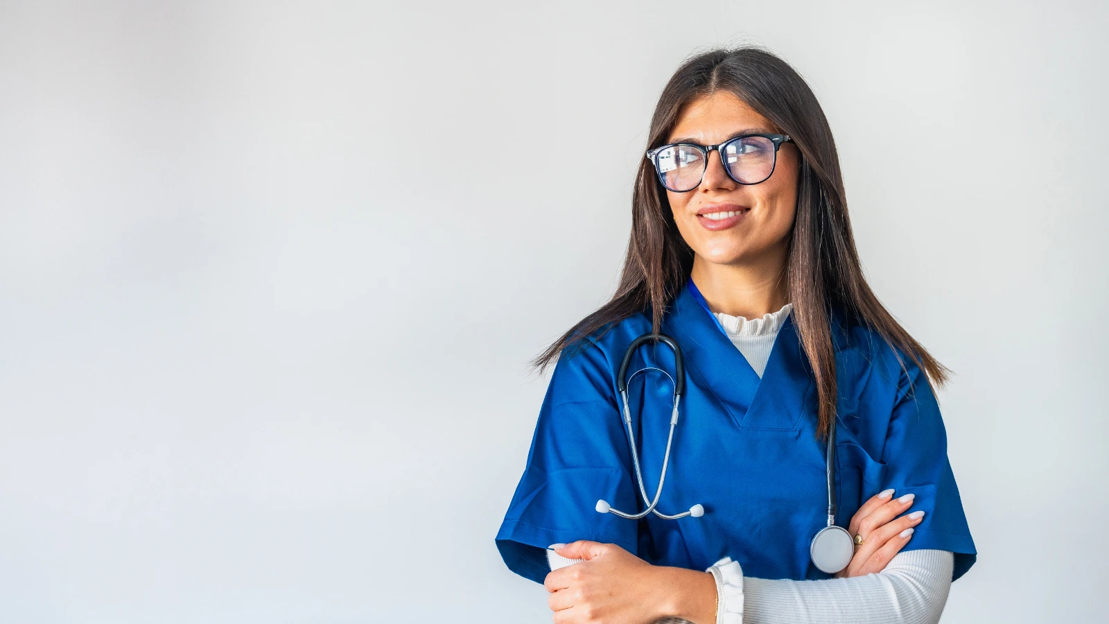 Echipa Clinicii Greenfield întâmpinând un pacient
